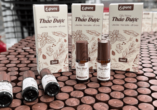Dầu nóng thảo dược Pure giúp thư giãn cơ thể giảm căng thẳng sau ngày dài