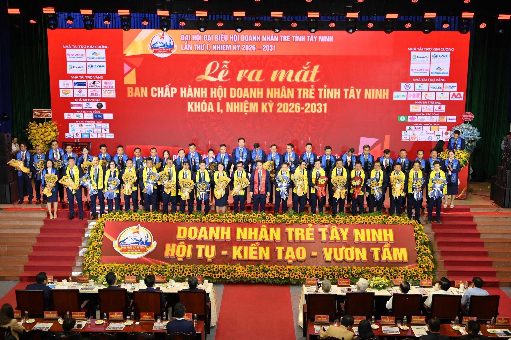 PURE GLOBAL ĐỒNG HÀNH DIỄN ĐÀN KINH TẾ TƯ NHÂN VIỆT NAM 2026 & ĐẠI HỘI DOANH NHÂN TRẺ TÂY NINH