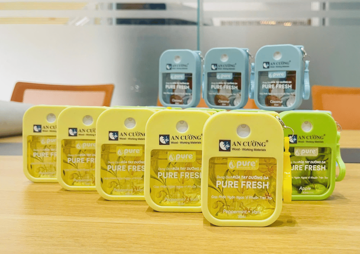 Rửa tay 10 lần một ngày vẫn mềm mịn – Bí mật nằm ở PURE FRESH