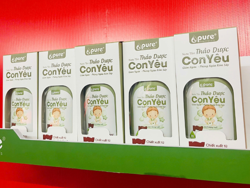 Thành phần thảo mộc tự nhiên trong nước tắm thảo dược Con Yêu