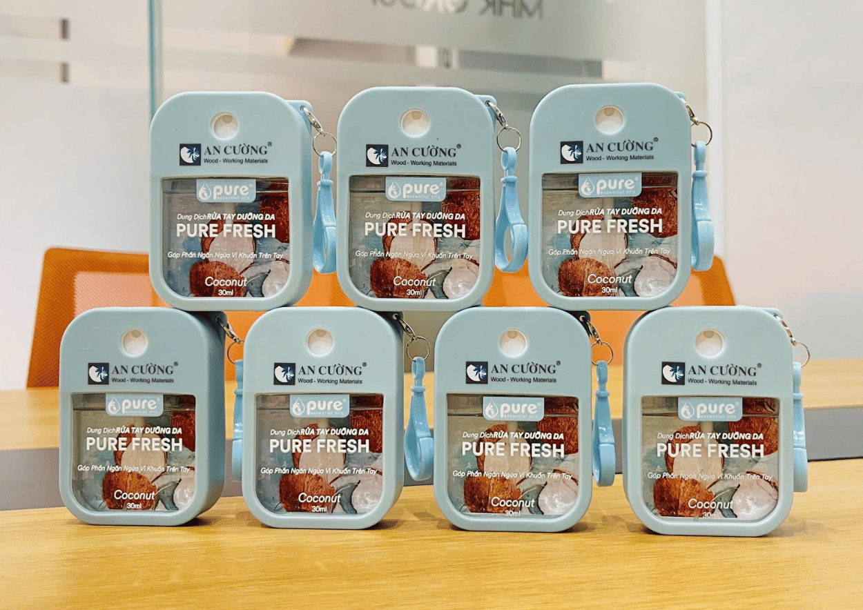 Xịt rửa tay khô PURE FRESH: Bảo vệ đôi tay chỉ trong 3 giây